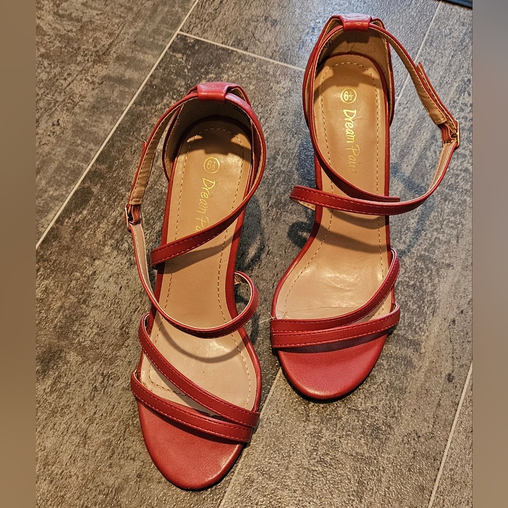 Dream Pairs Women's Red Strappy Sandals